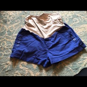 Stylish/Sexy maternity shorts